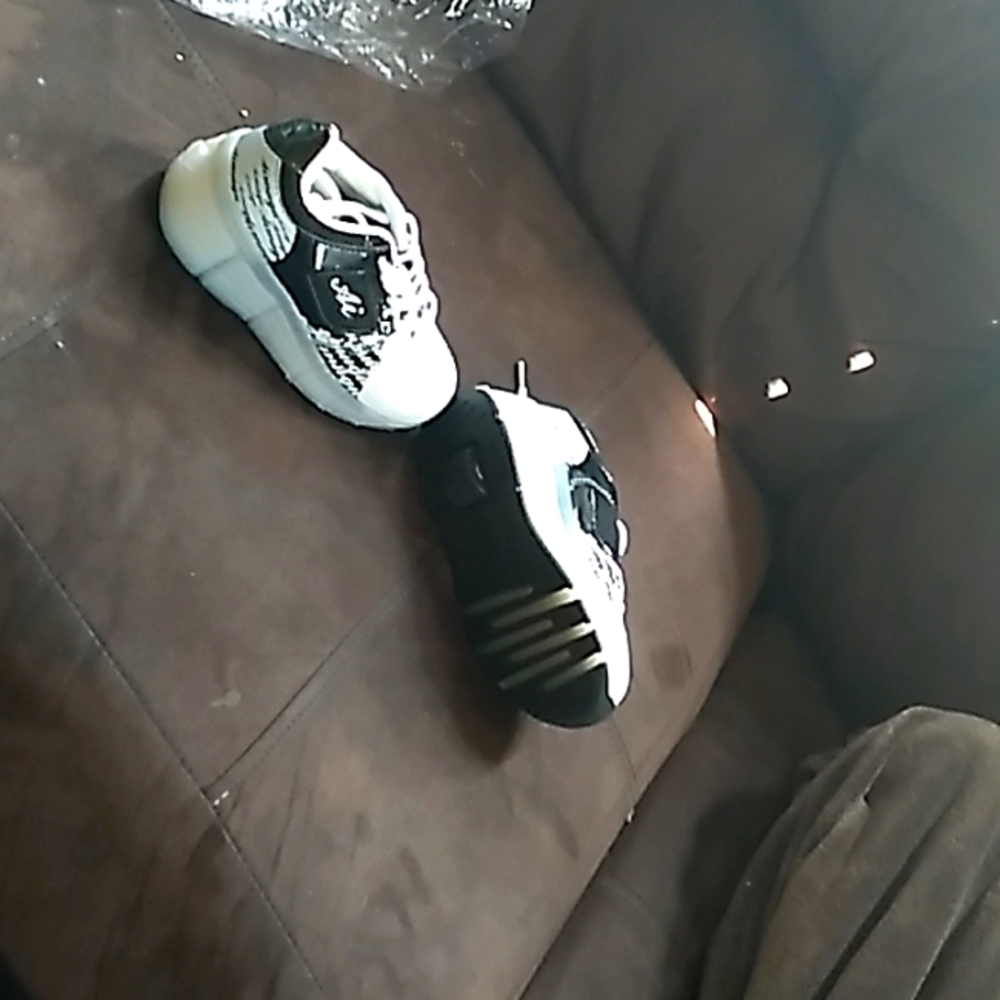 Heelys Shoes